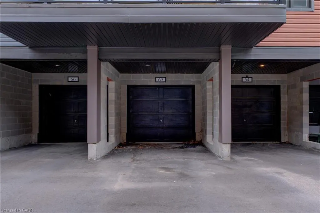 2 Willow Street, #65