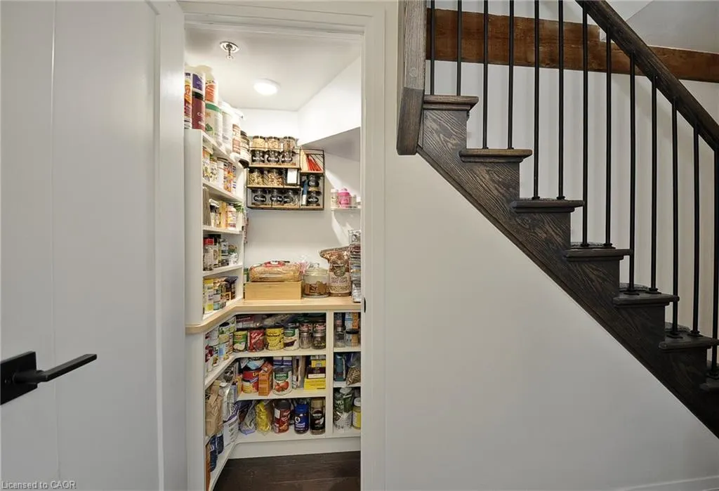 19 Guelph Avenue, #105