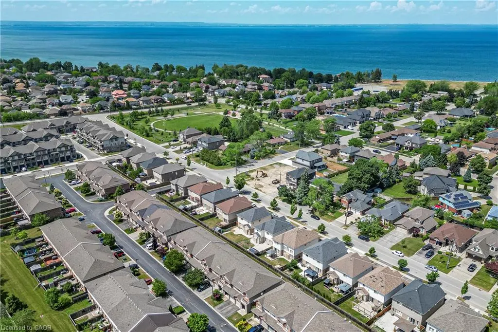 56 Marina Point Crescent