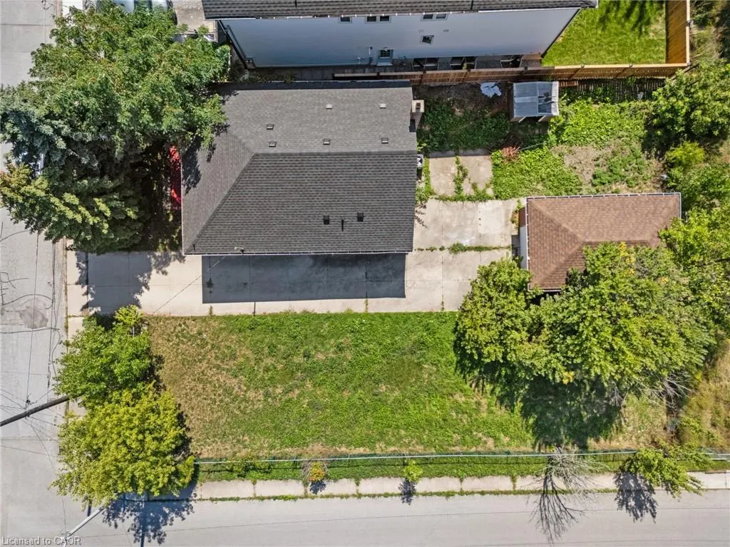 4083 Acheson Avenue