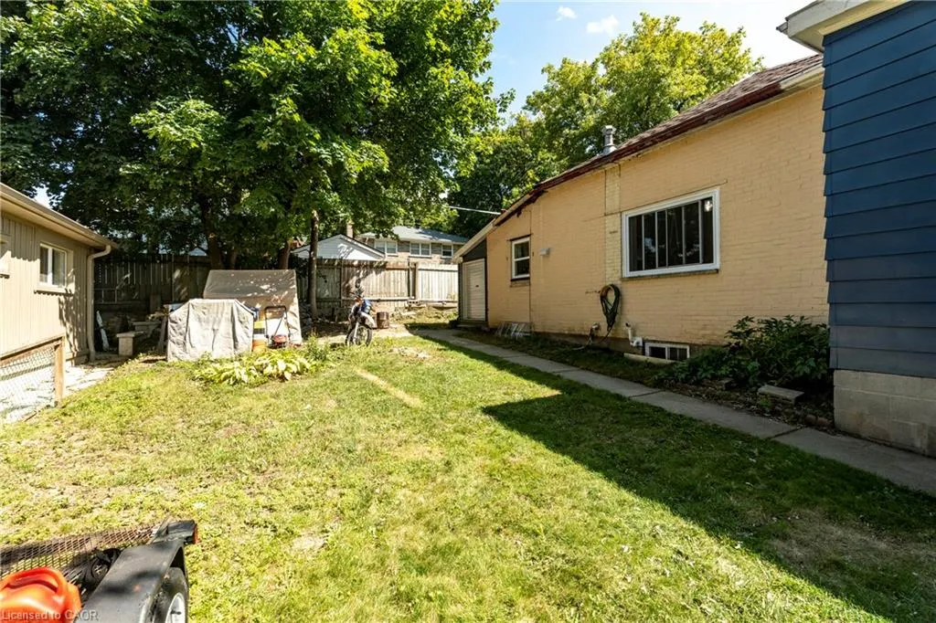 83 Winston Boulevard