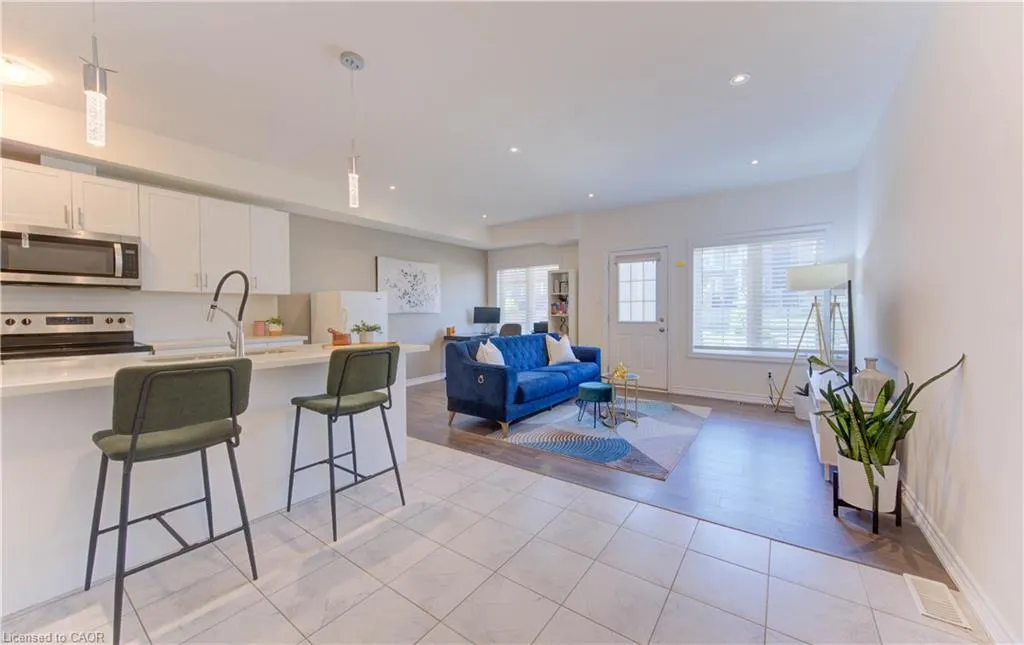 385 Westwood Drive, #B