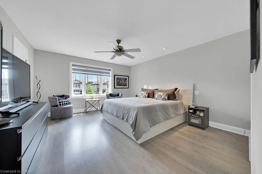123 Westbank Trail