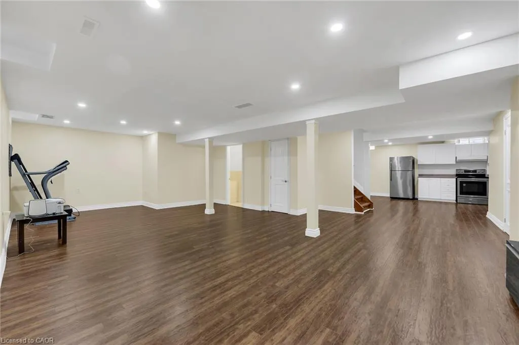 125 Valera Drive