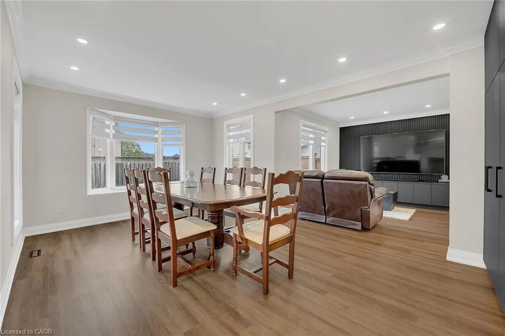 125 Valera Drive
