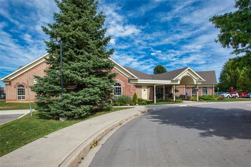 39 Twentyplace Boulevard