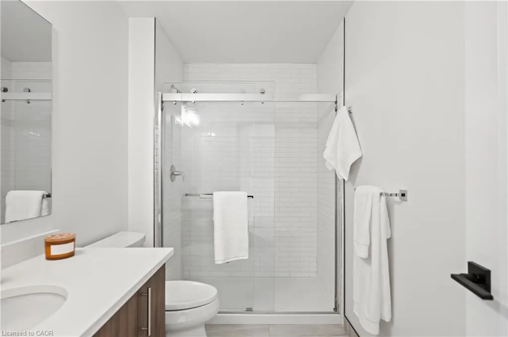 19 Guelph Avenue, #207