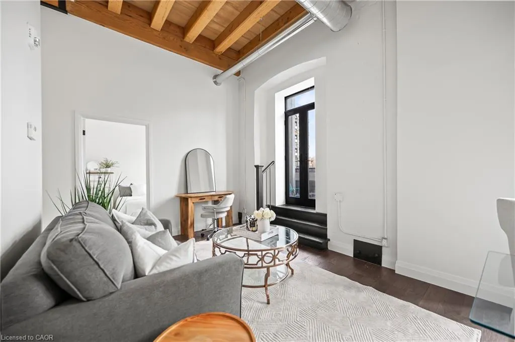 19 Guelph Avenue, #207