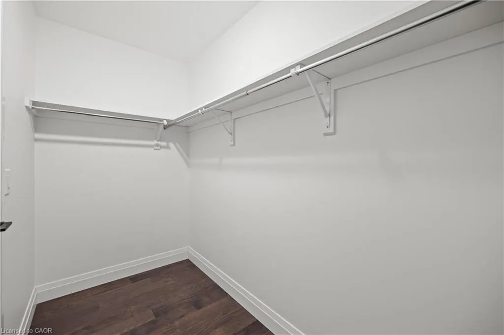 19 Guelph Avenue, #207