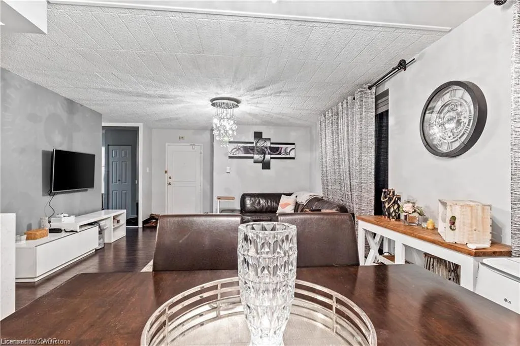 6 Walton Avenue, #310