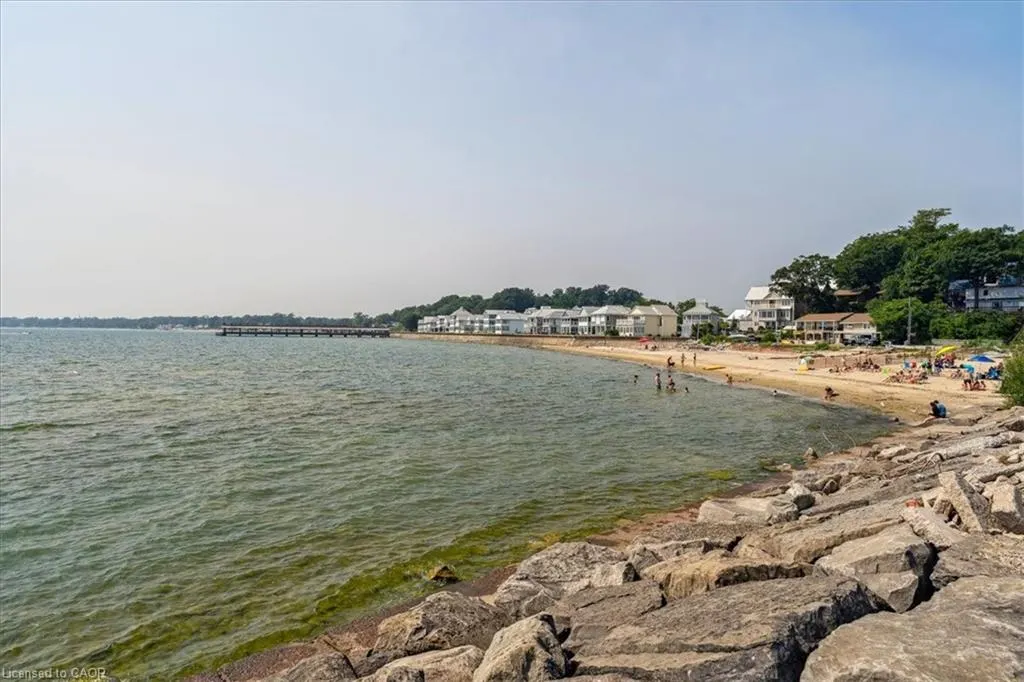 5B Shores Lane