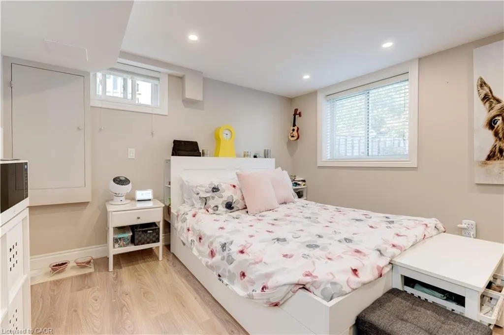 2261 Leominster Drive
