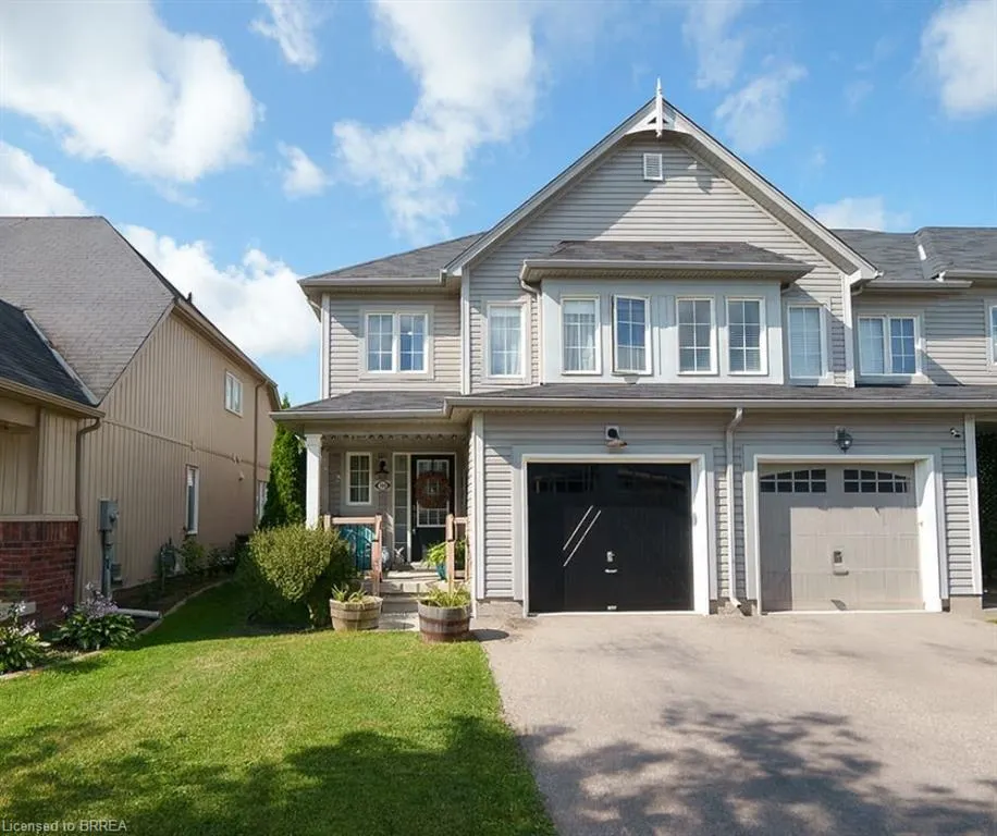 100 Bisset Avenue