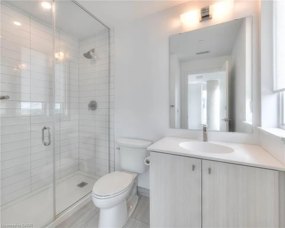 5 Wellington Street S, #1012
