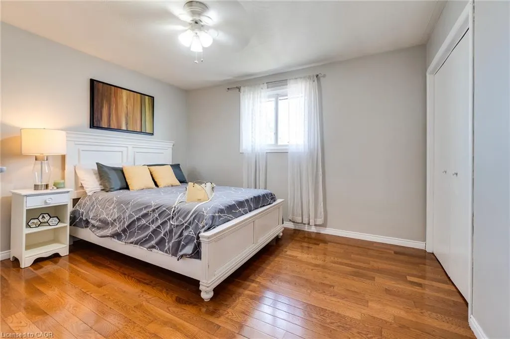 18 Pavarotti Court