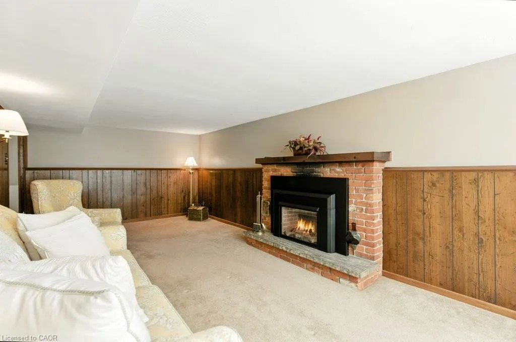 176 Montmorency Drive