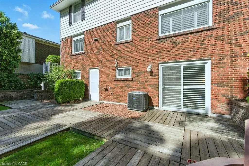 176 Montmorency Drive