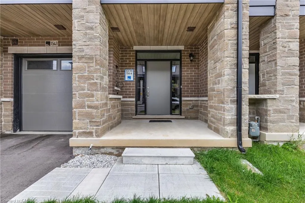 1543 Hilson Heights