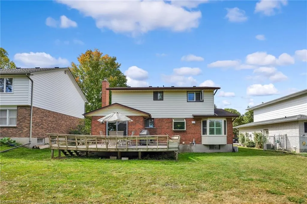 148 Candlewood Crescent