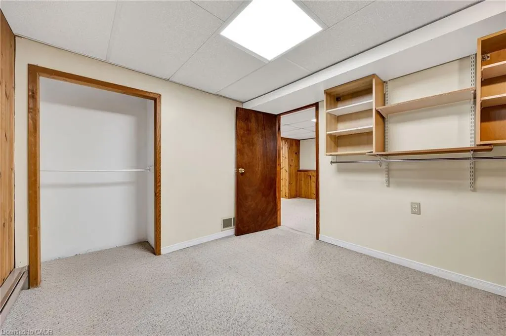 148 Candlewood Crescent