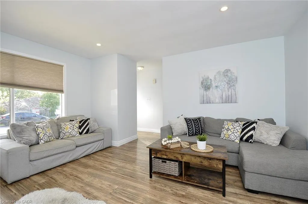 16 Blain Avenue