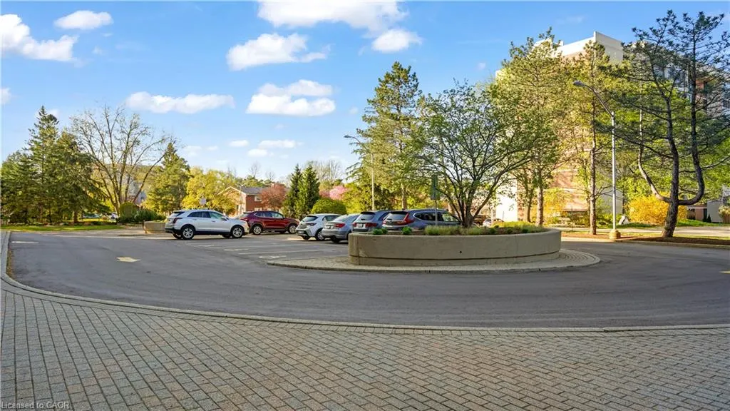 265 Westcourt Place, #705