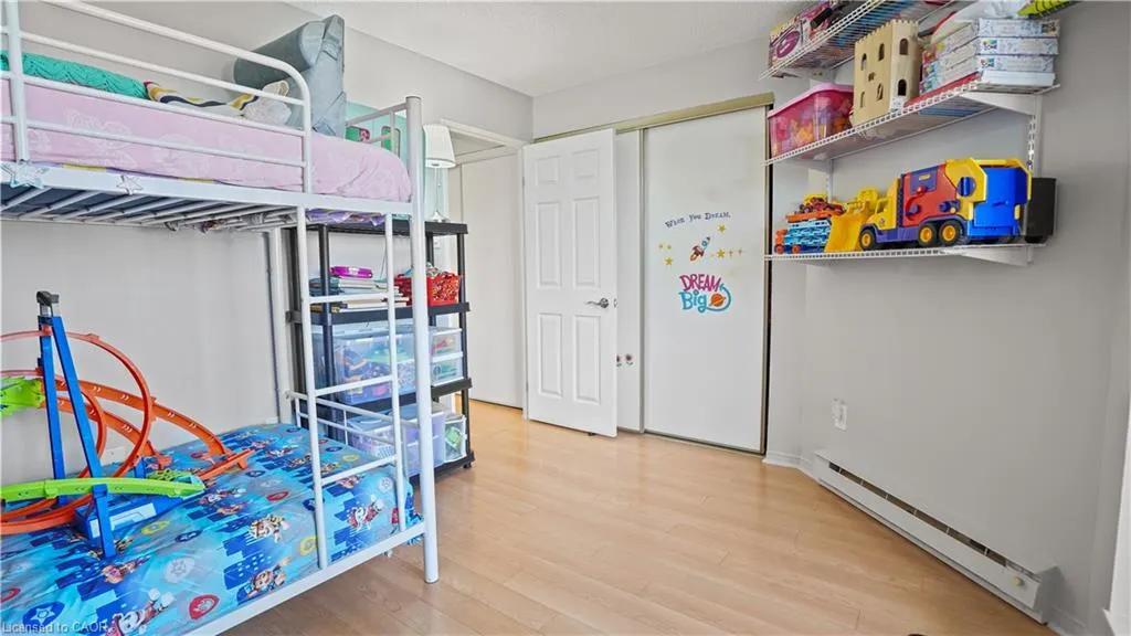 265 Westcourt Place, #705