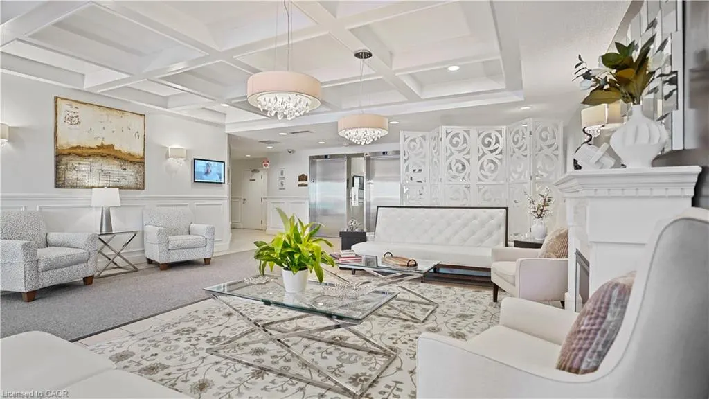 265 Westcourt Place, #705