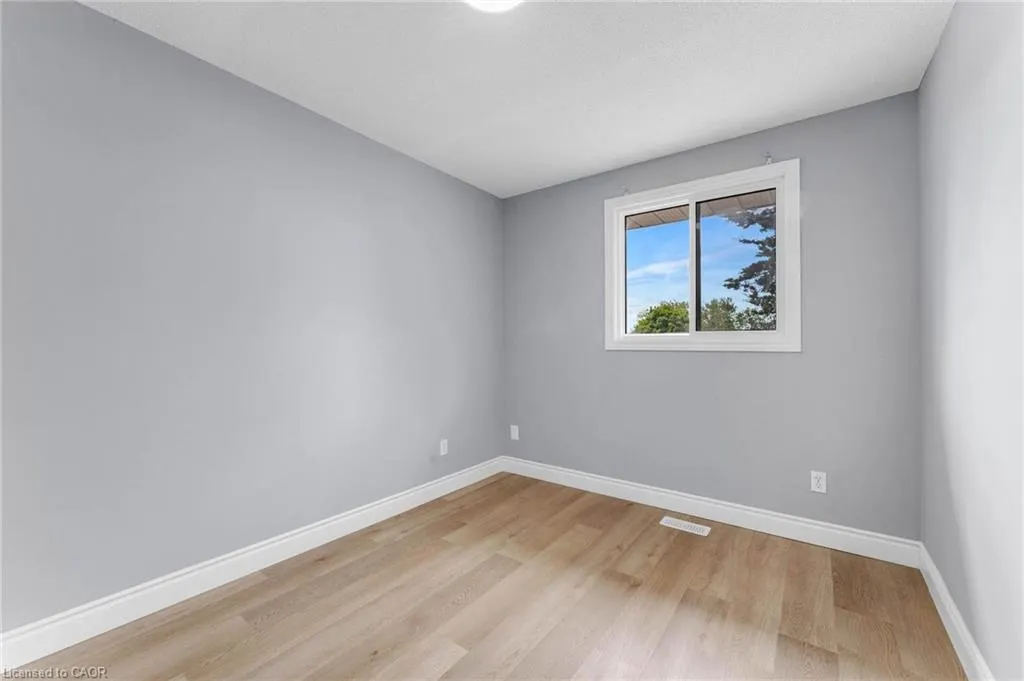 119 Nickolas Crescent