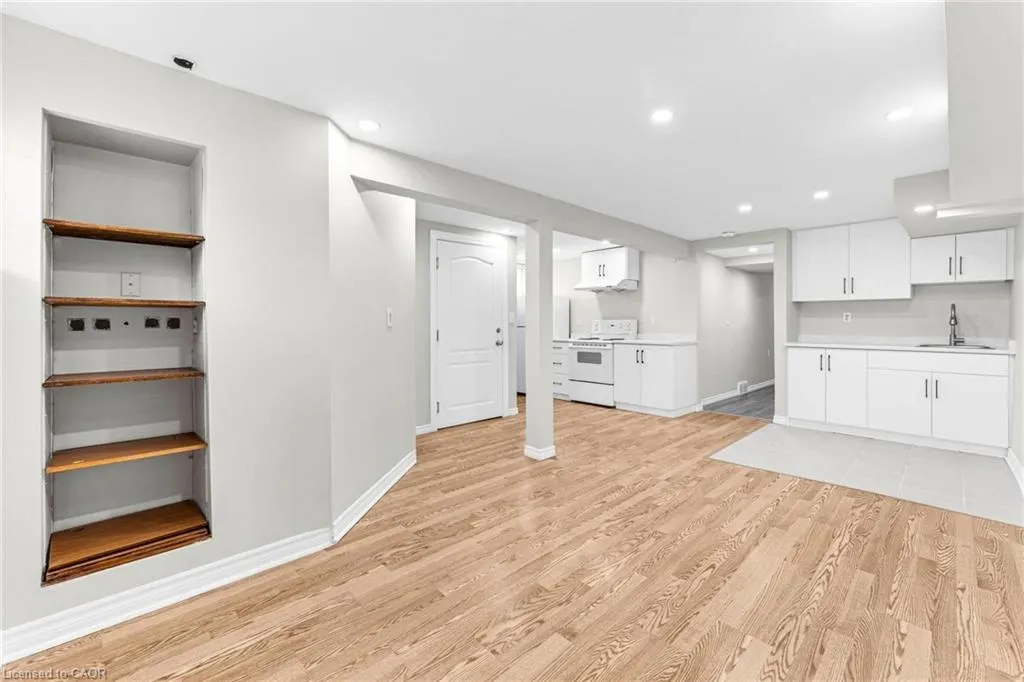 119 Nickolas Crescent