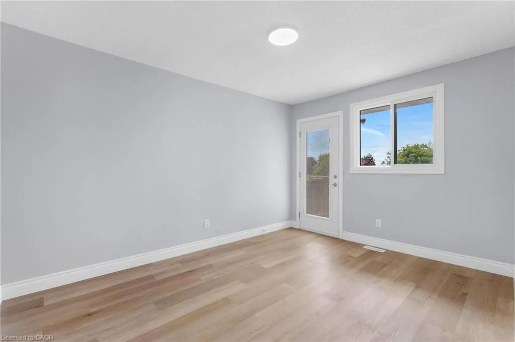 119 Nickolas Crescent