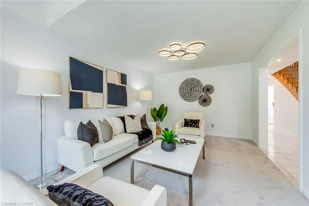 2394 Wynten Way