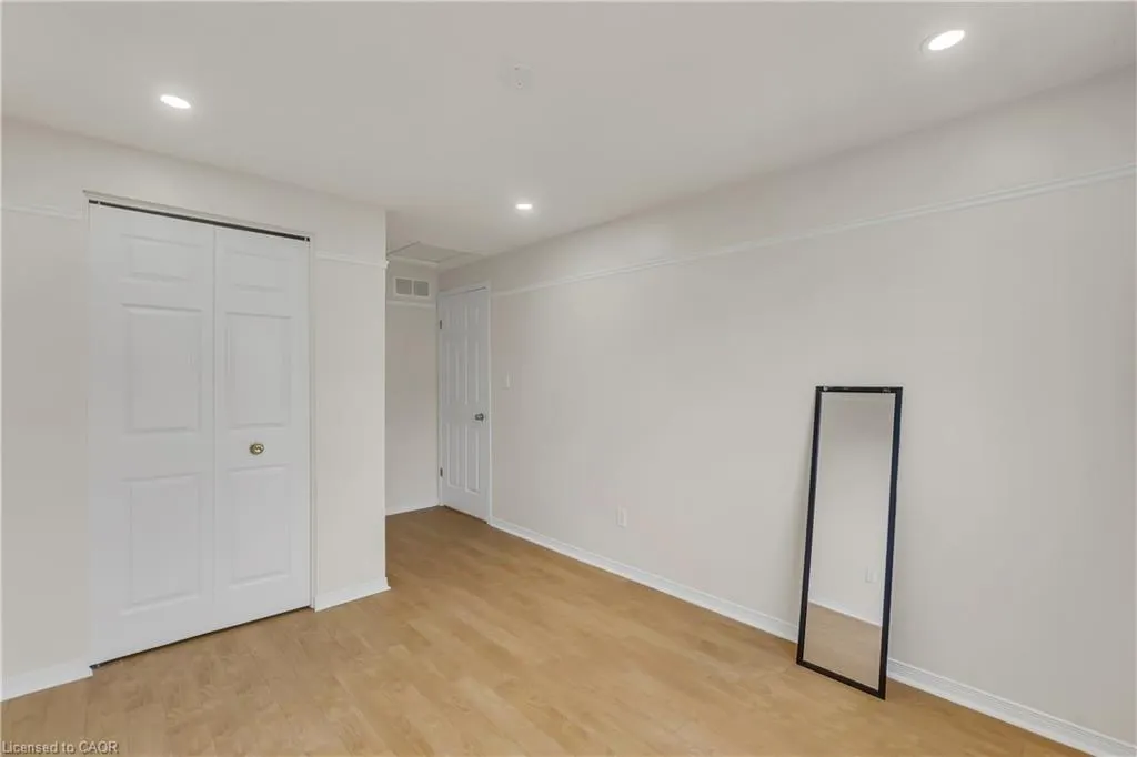 62 Foxglove Crescent
