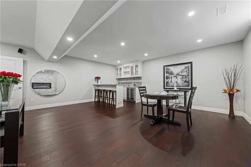308 Deerfoot Trail