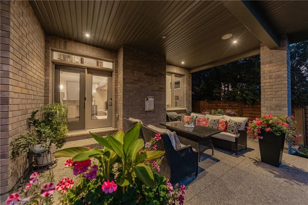 308 Deerfoot Trail