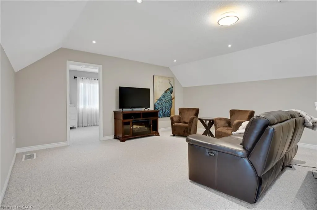 40 Lemonwood Place