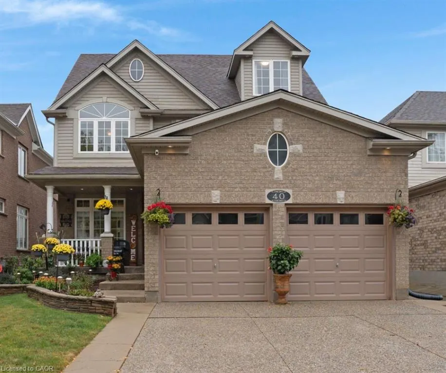 40 Lemonwood Place