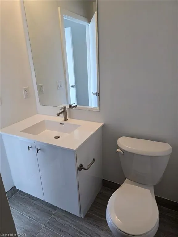 25 Wellington Street, #1212