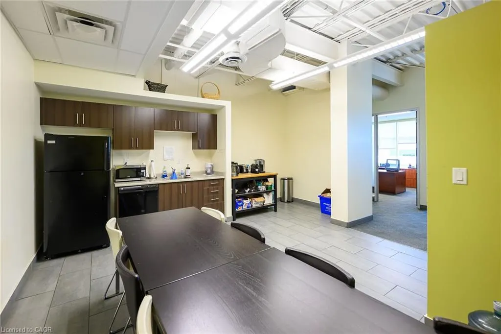 1100 South Service Road, #423