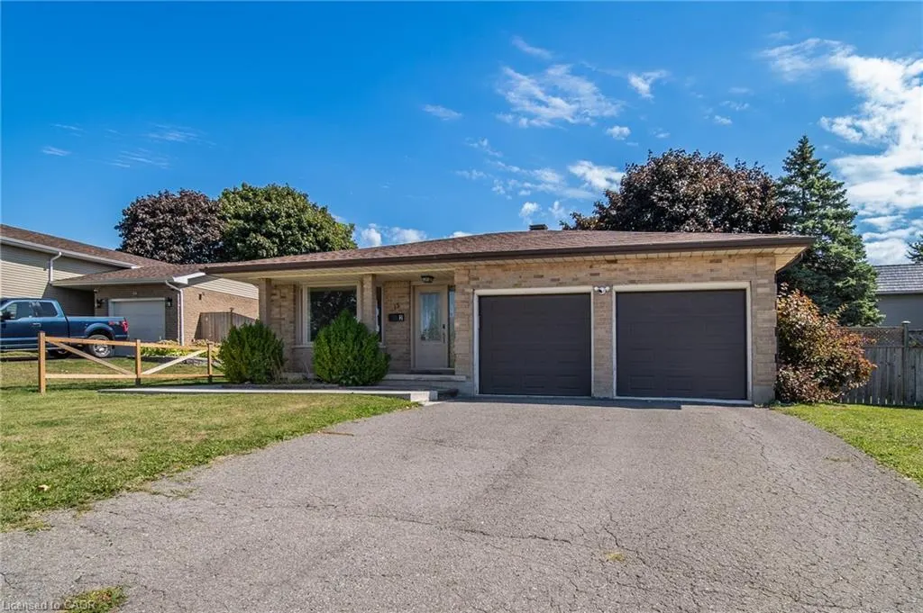 15 Windfield Crescent