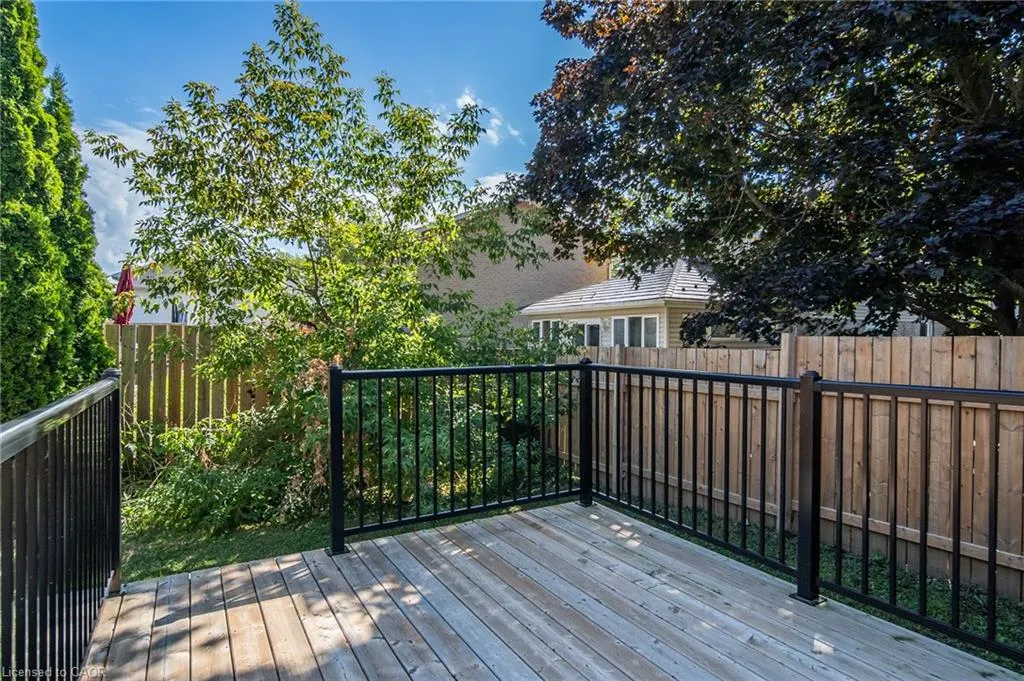 15 Windfield Crescent