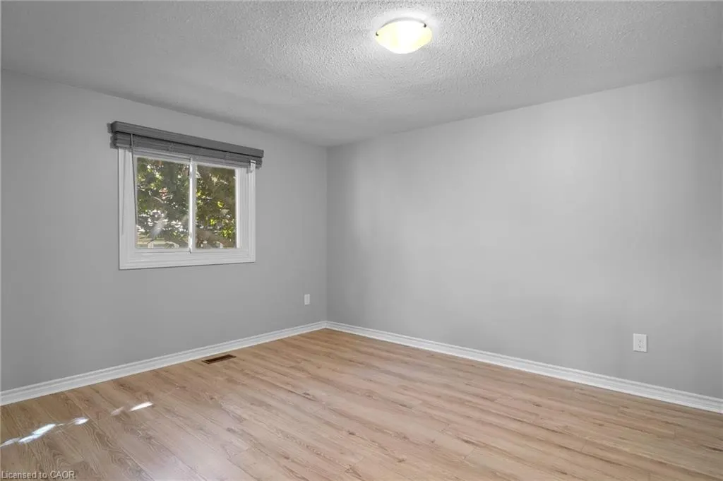 15 Windfield Crescent