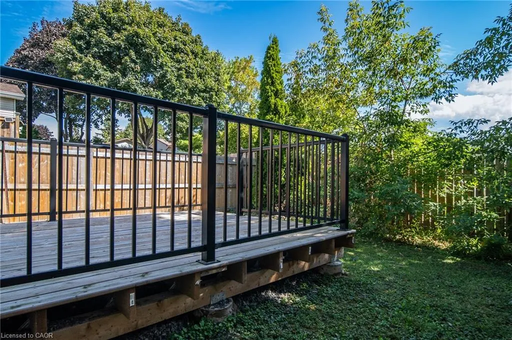 15 Windfield Crescent