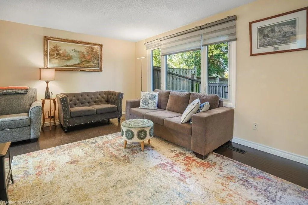 146 Greendale Crescent