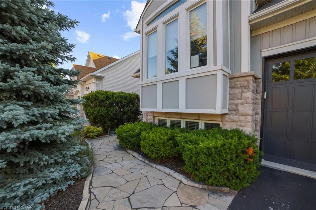 77 Waterview Road