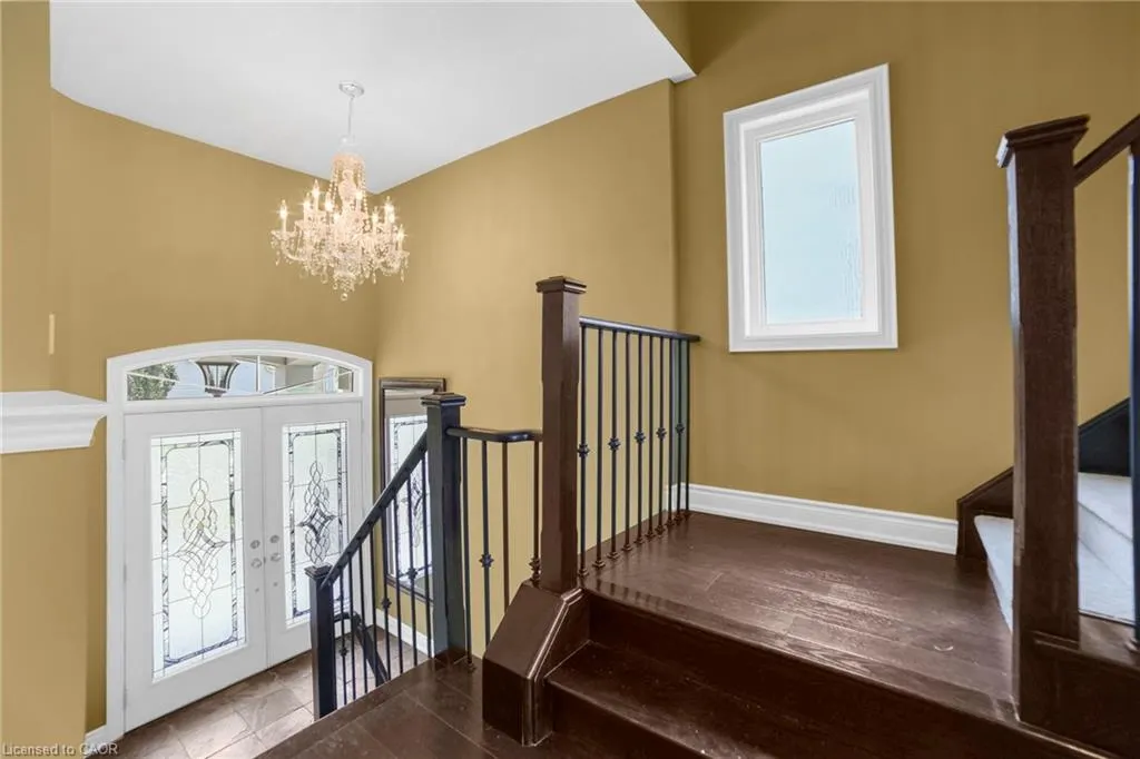 77 Waterview Road