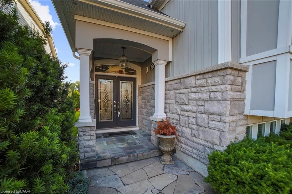 77 Waterview Road