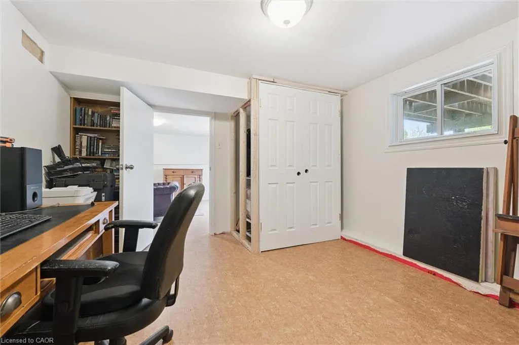 31 Saxony Circle