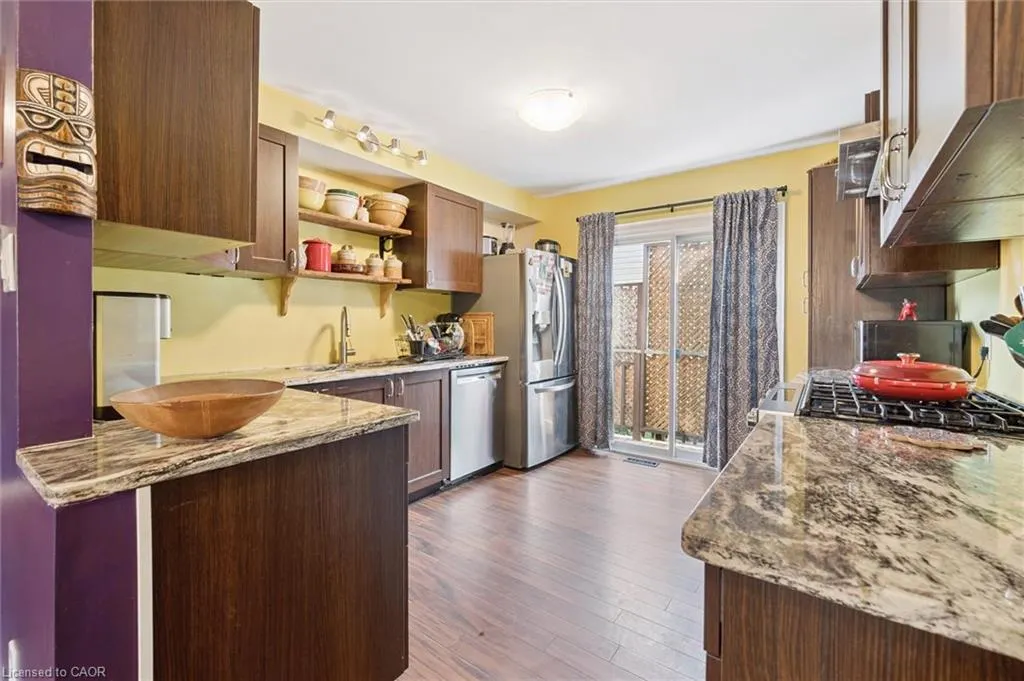 31 Saxony Circle