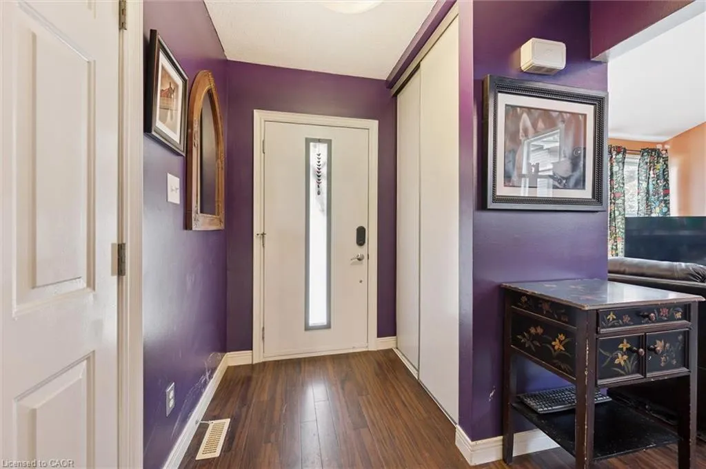 31 Saxony Circle